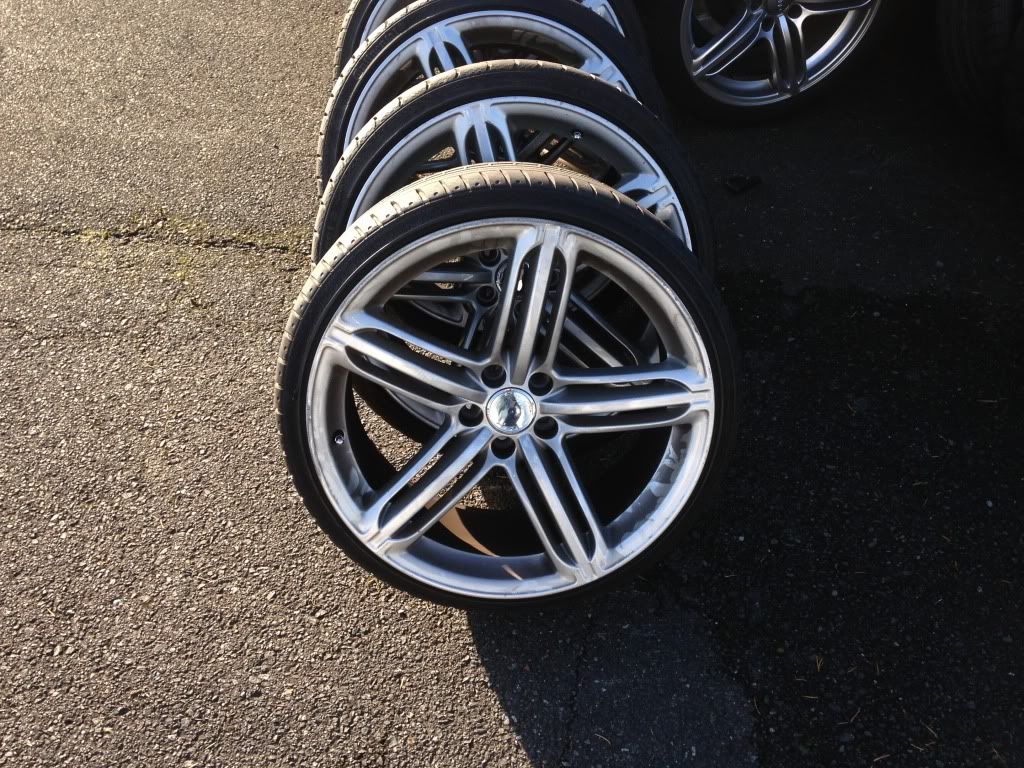 For Sale 20" OEM Audi Q5 wheels. Peelers. 20x8.5 Continental tires