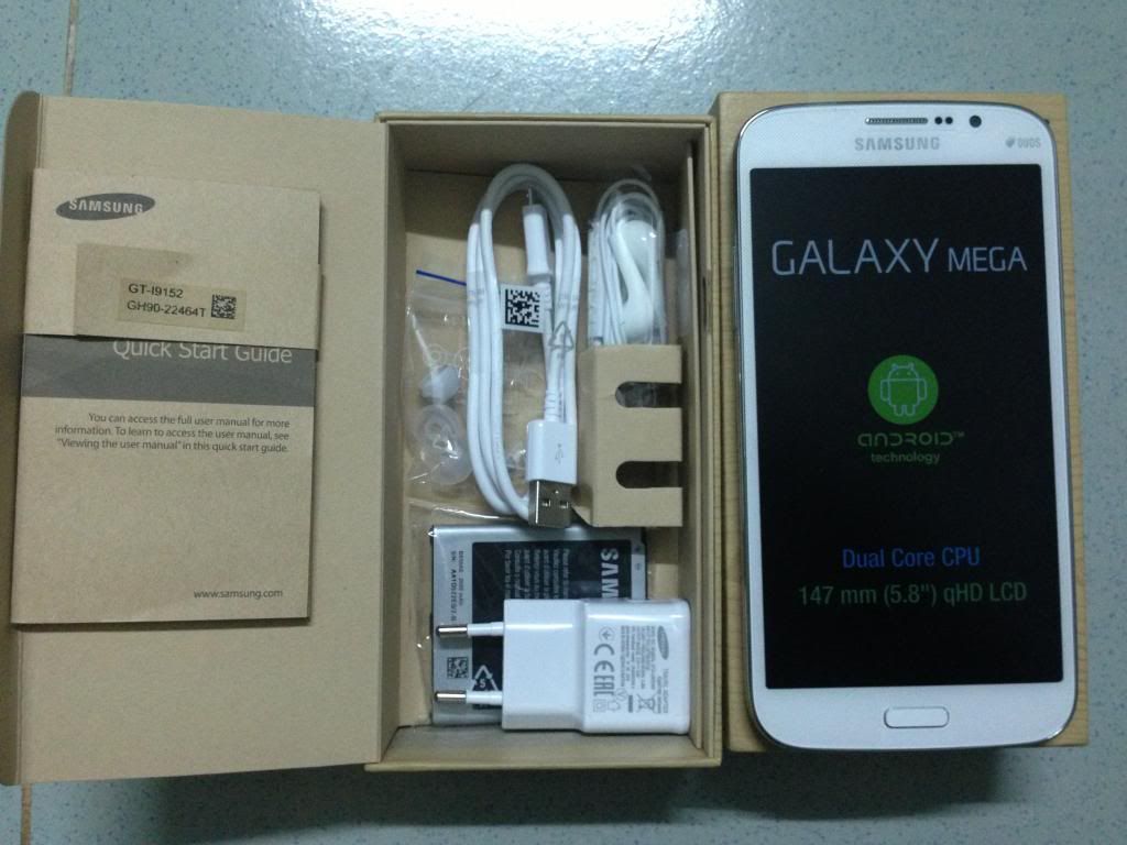 bán nhanh GALAXY MEGA 5.8in màu trắng,mới 99,8% đầy đủ phụ kiện giá tốt