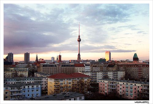 broker berlin flats photo maklerberlinmietwohnung_zpsbc5ffe9b.jpg